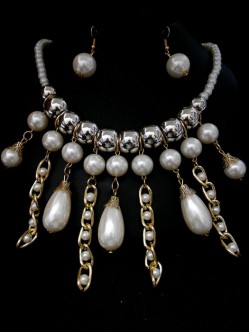 western-beaded-necklace-3340WJ596